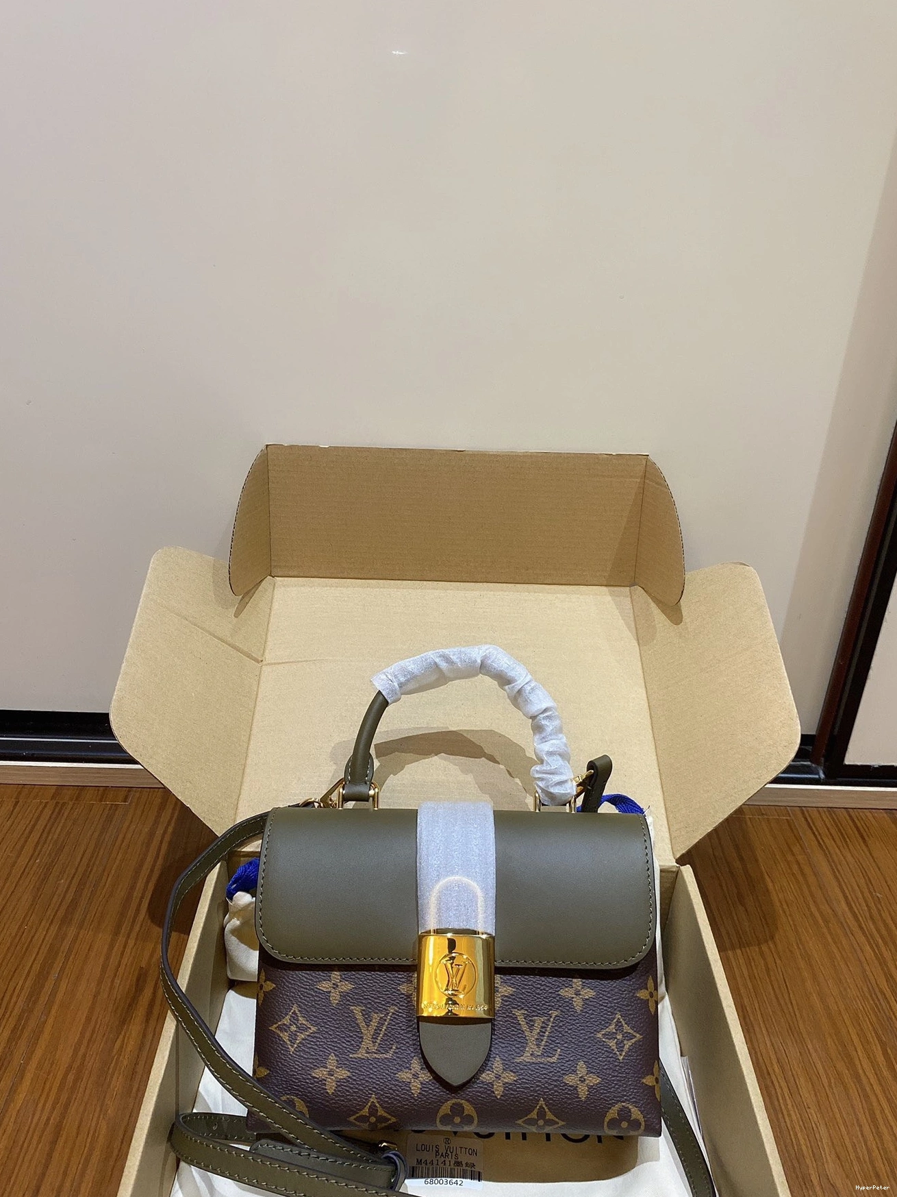 VUITTON BB LOUIS LOCKY 0724